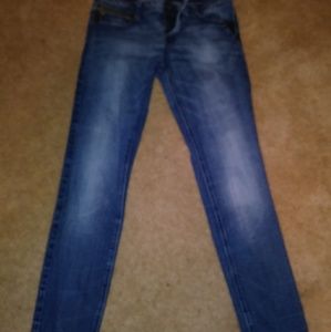 Skinny jeans